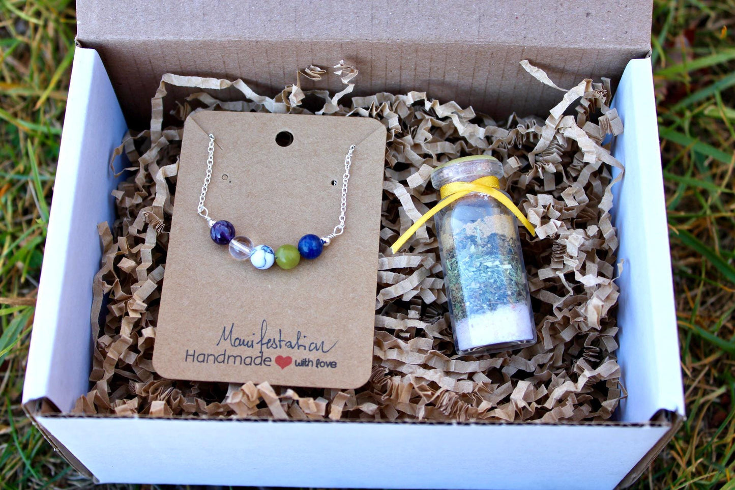 Manifestation Gift Set: Crystal Necklace and Spell Jar