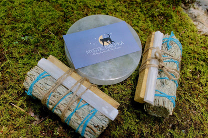 Cleansing Bundle: White Sage, Palo Santo Sticks, Selenite