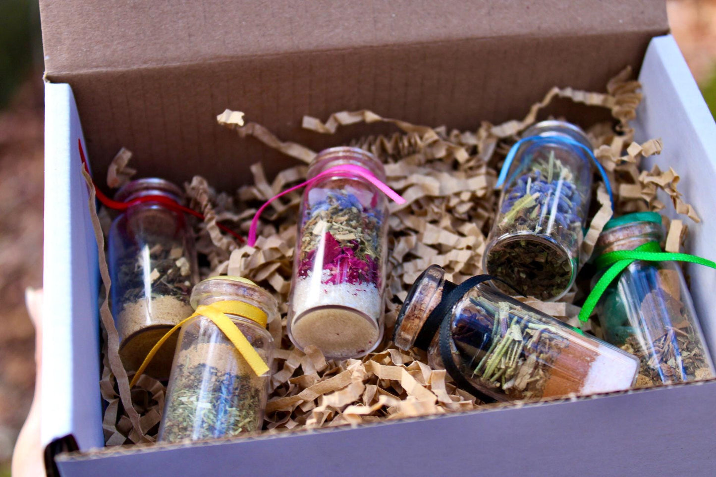 Manifestation Gift Set: Crystal Necklace and Spell Jar